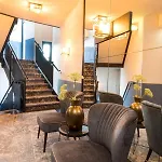 Boutique Hotel De Statie מלון