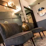 Boutique Hotel De Statie מלון ואלקנסווארד