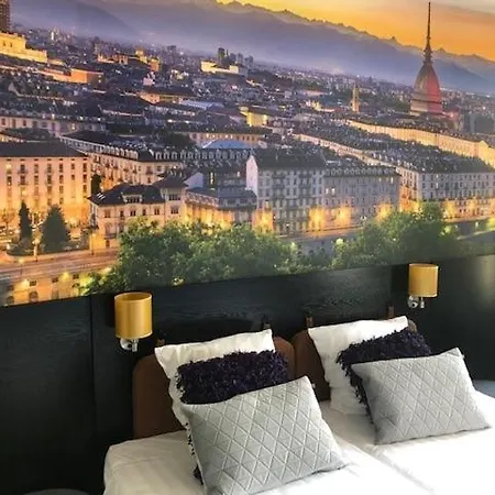Boutique Hotel De Statie מלון ואלקנסווארד