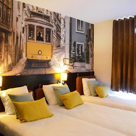 Boutique Hotel De Statie מלון ואלקנסווארד