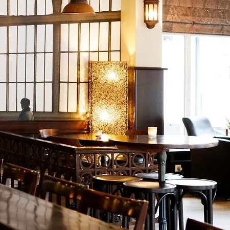 מלון Boutique Hotel De Statie