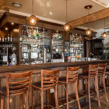 Hotel Boutique Hotel De Statie 3*