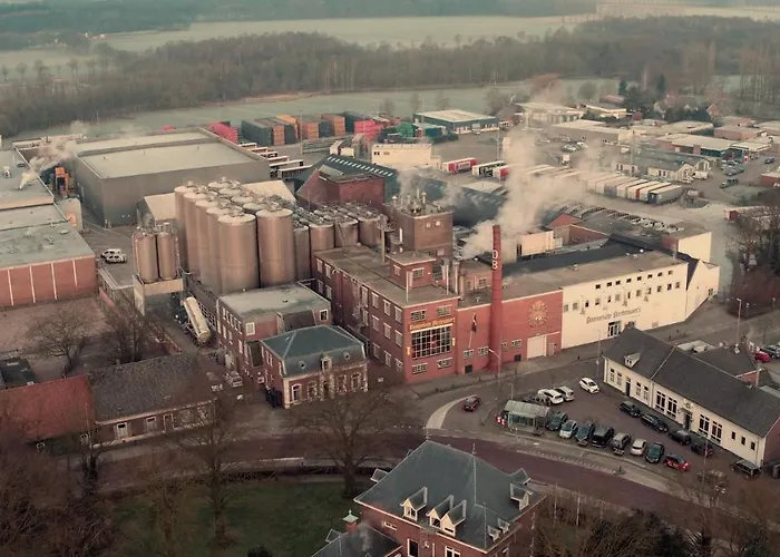 Boutique Hotel De Statie Otel