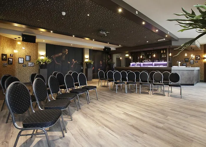 Boutique Hotel De Statie Otel Valkenswaard