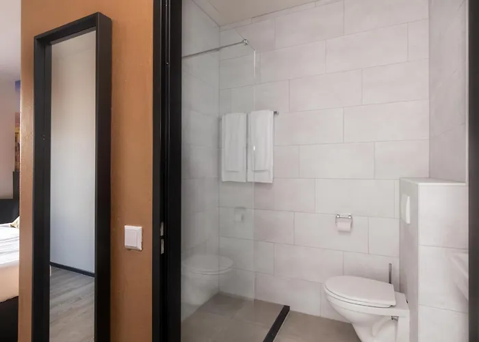 Boutique Hotel De Statie Otel 3*